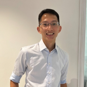 Dr Edmund Tan